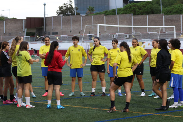 Horarios entrenamientos fútbol base 2025-2026